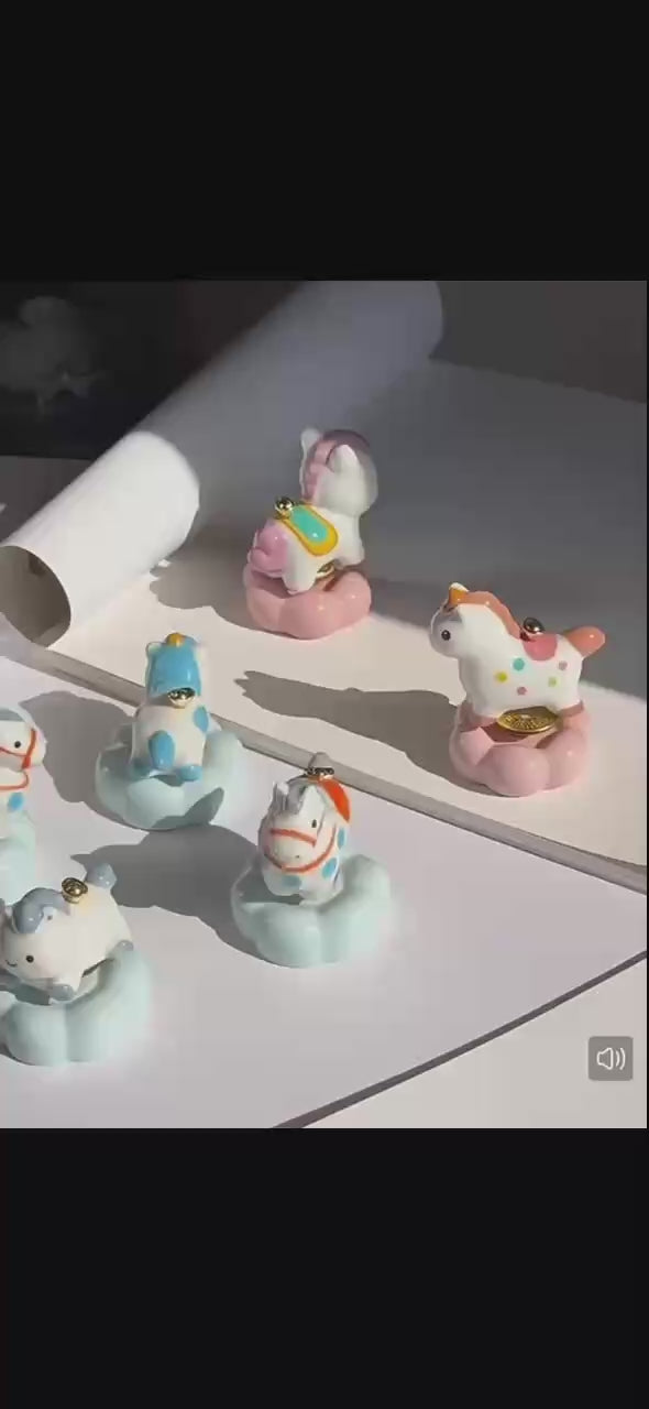 Lucky Horse Ceramic Spinner – Handmade Jingdezhen Porcelain Desk Decor (Preorder, Ships Nov 2026)